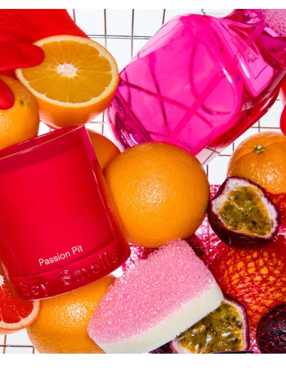 🍦HOST PICK 2X🍦HTF Boy Smells Passion Pit boxed Candle NWT Red (color of passion) - Picture 10 of 16